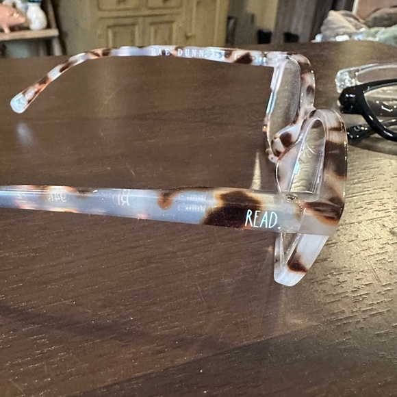Rae Dunn set of 3 Reading Glasses 2.0 Strength - Picture 3 of 6